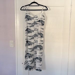 Reformation midi dress, size XS, white with navy pattern.